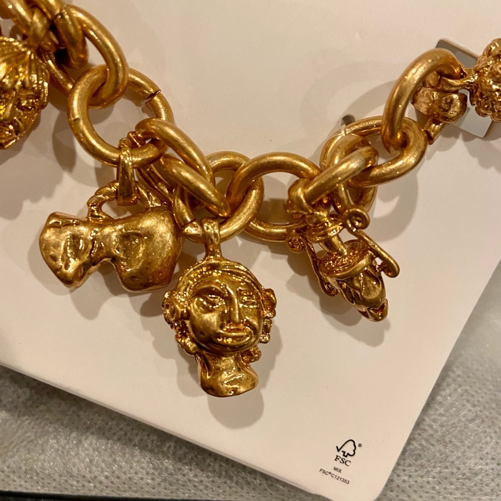 NWT Zara rare chunky faces & vaces charm statement bracelet - Picture 13 of 17